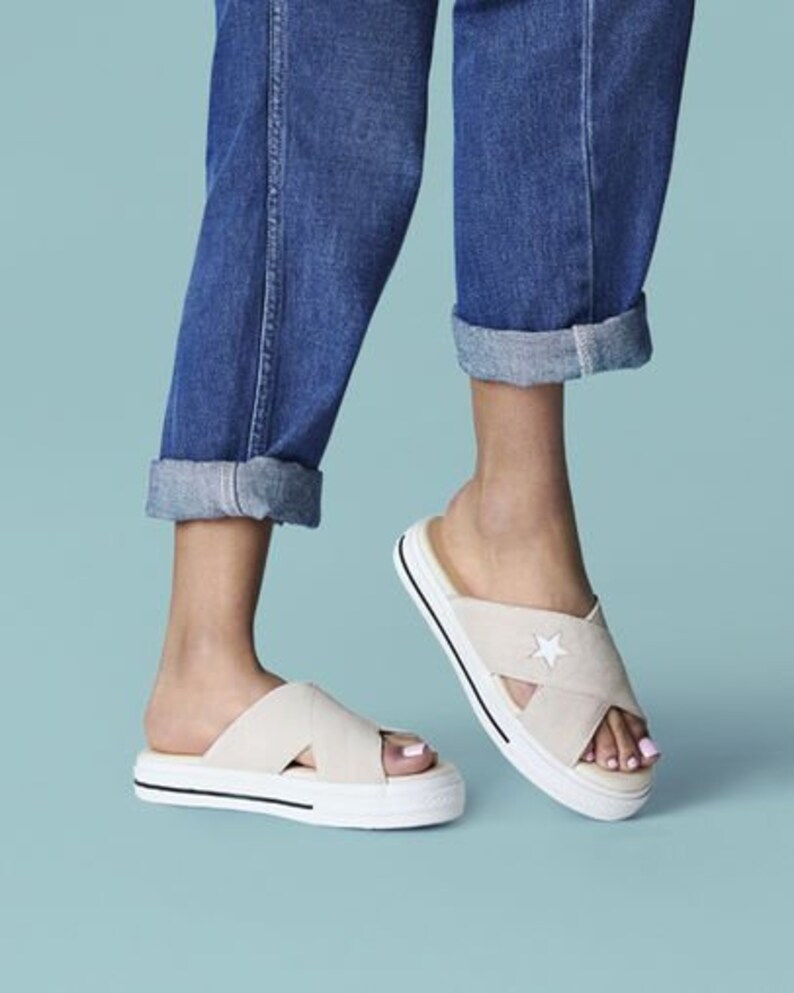 beach converse
