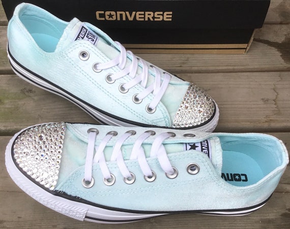 baby blue converse