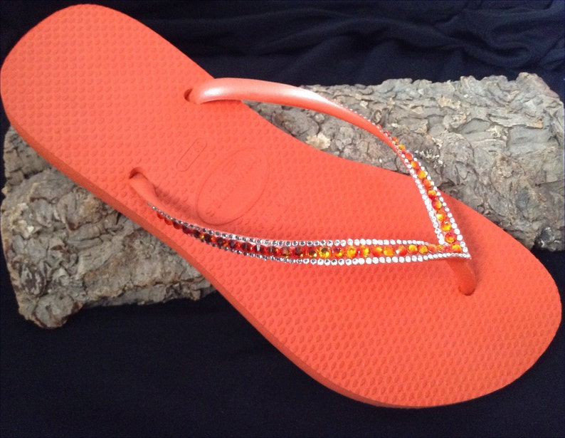 red havaianas slim