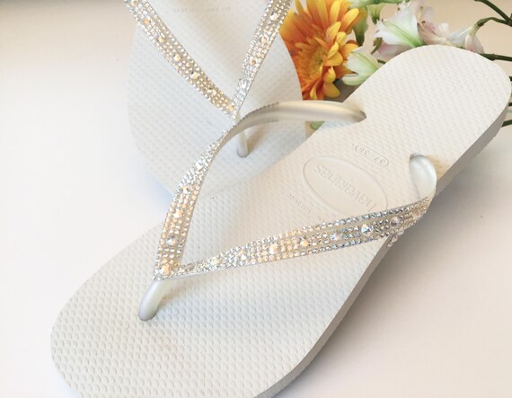 white havaianas slim