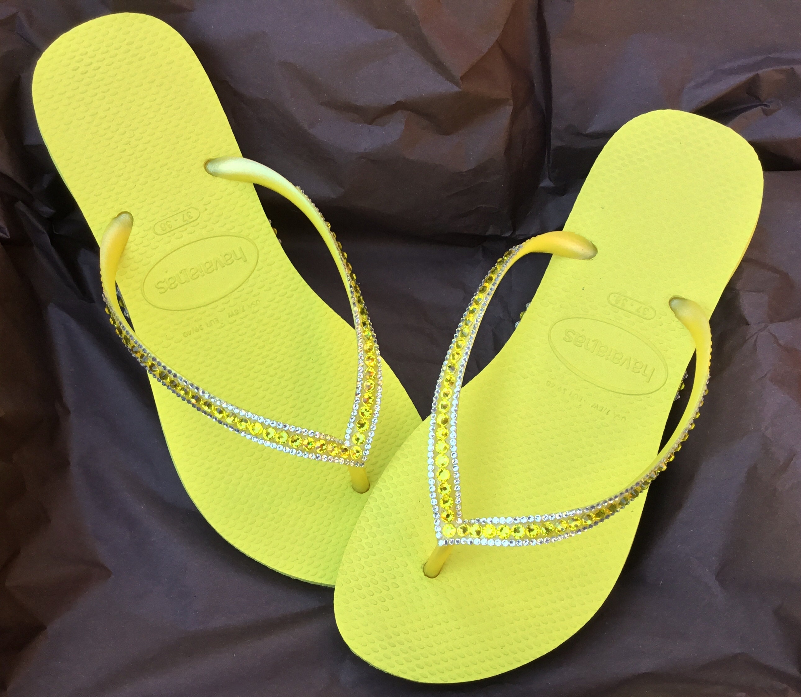 pale yellow flip flops