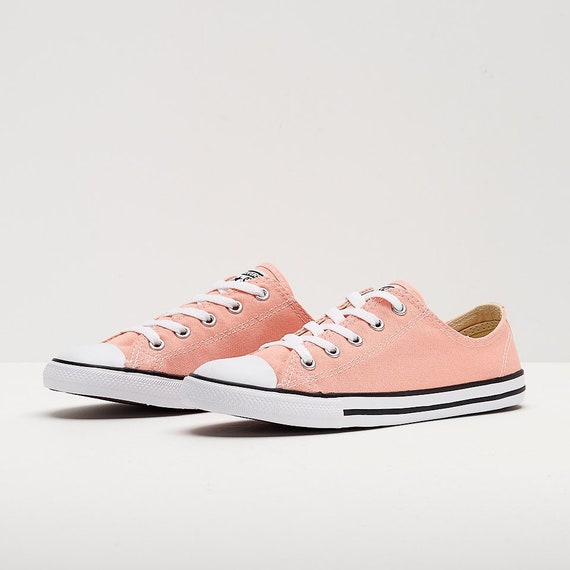 converse dainty coral