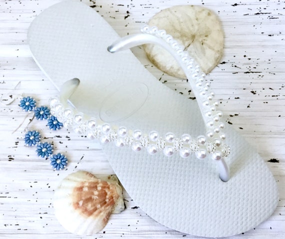 havaianas wedding pins