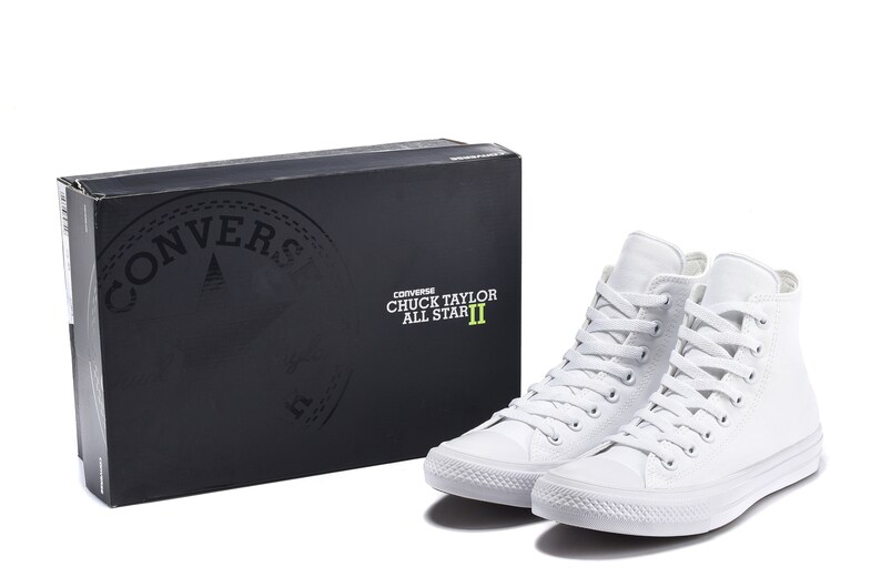 Converse Braut Kicks Taylor Ii Kundenspezifische Bling Oben Converse Braut Kicks Taylor Ii Kundenspezifische Bling Oben
