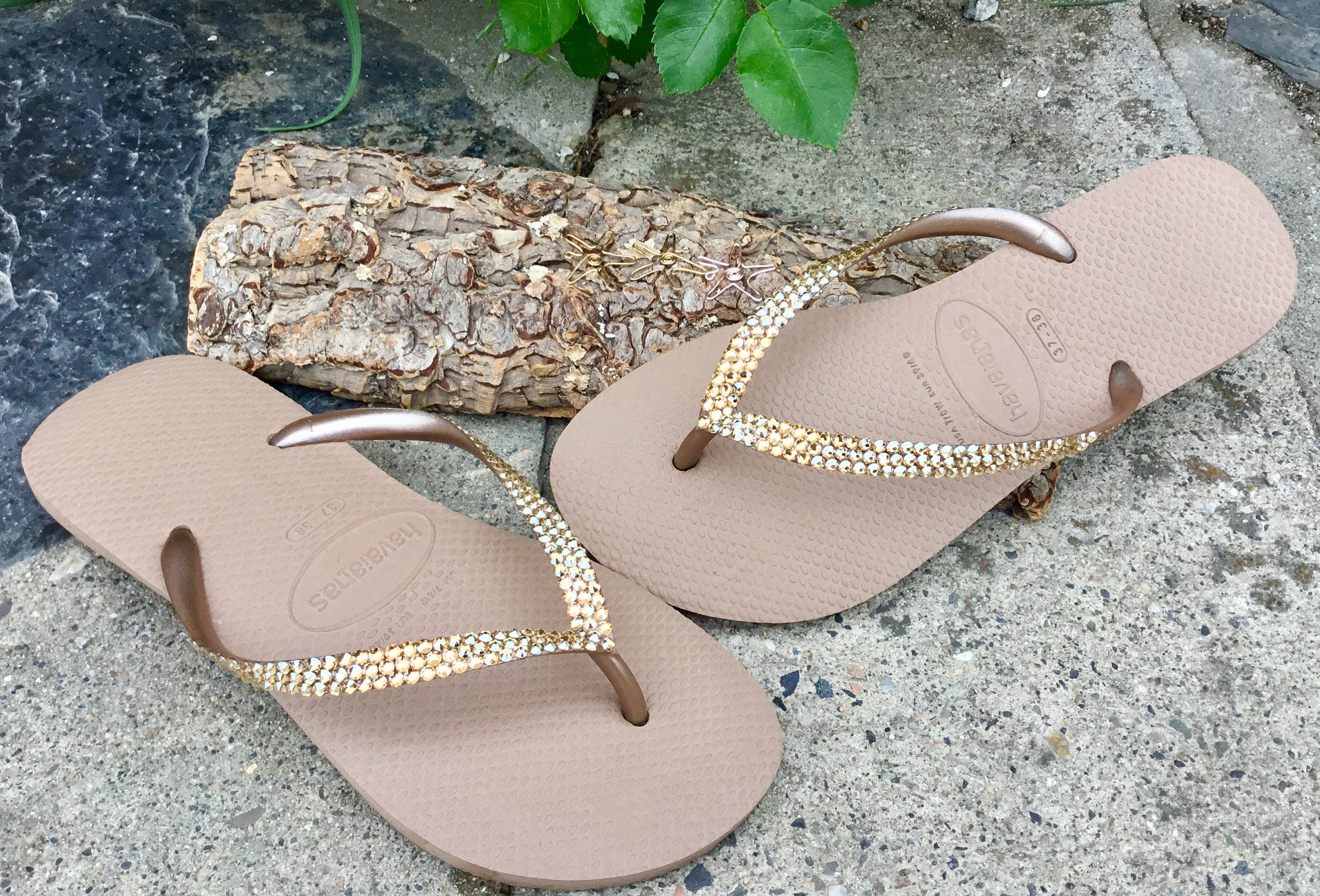 Rose Gold Flip Flops : Havaianas Slim 4000-030-3581 Womens Flip Flops ...