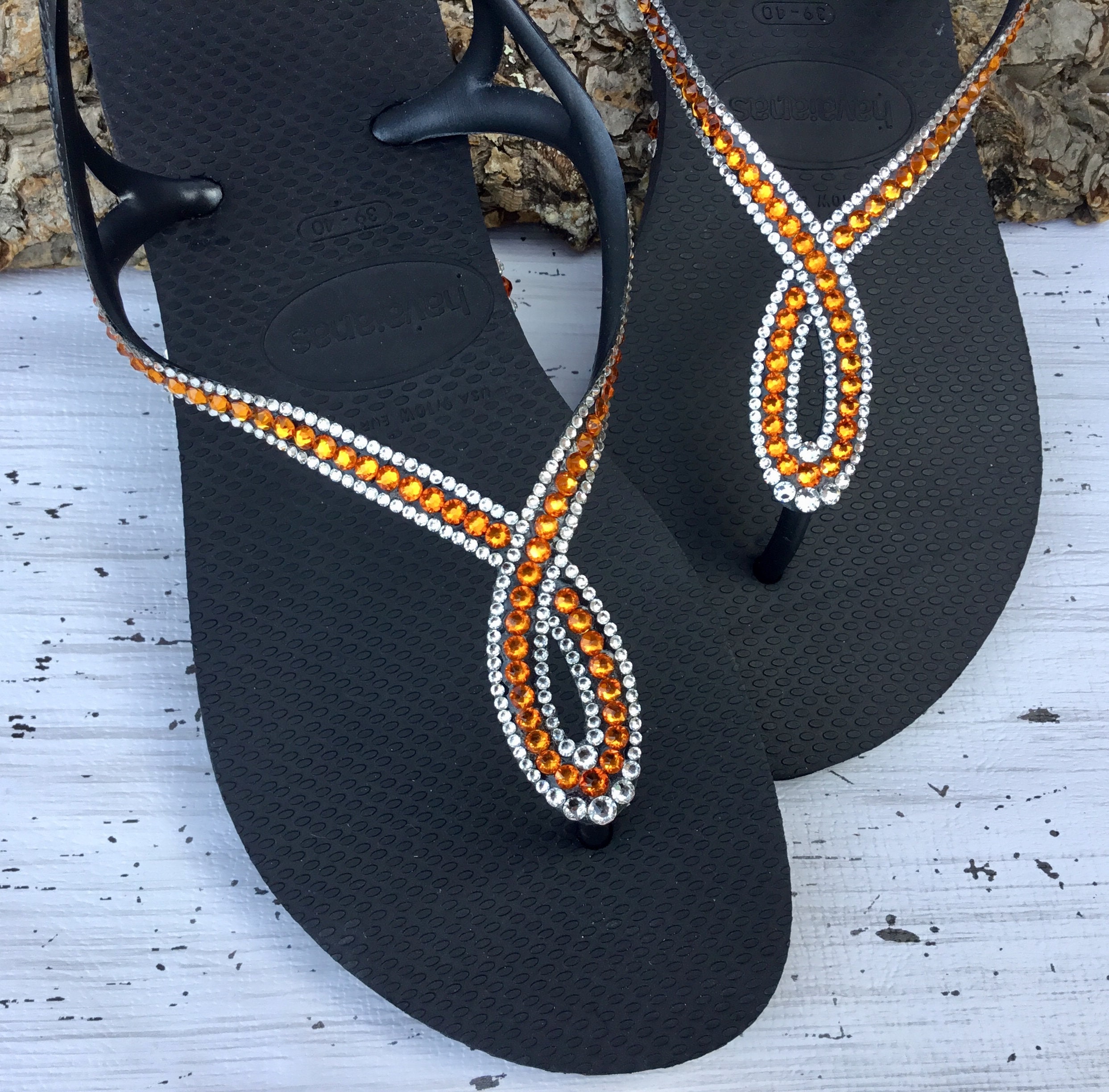black havaianas with gem