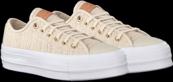 converse basket weave lift