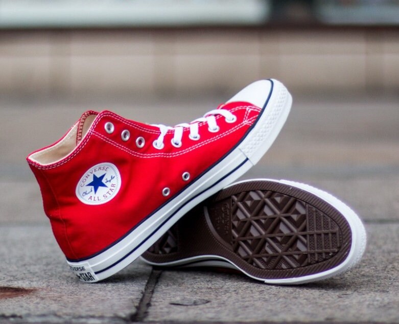 bling red converse