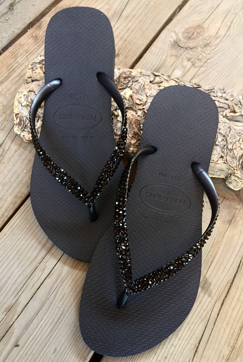 black thin havaianas
