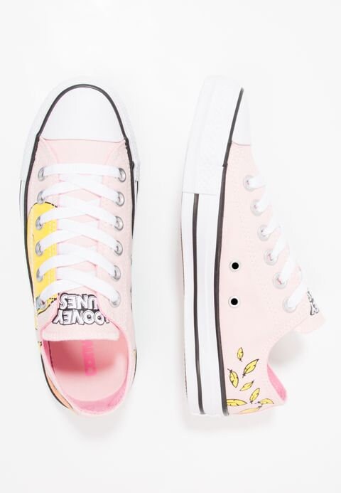 tweety bird converse