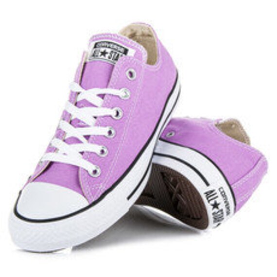 converse low purple