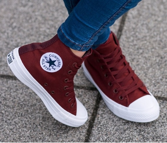 chucks burgundy