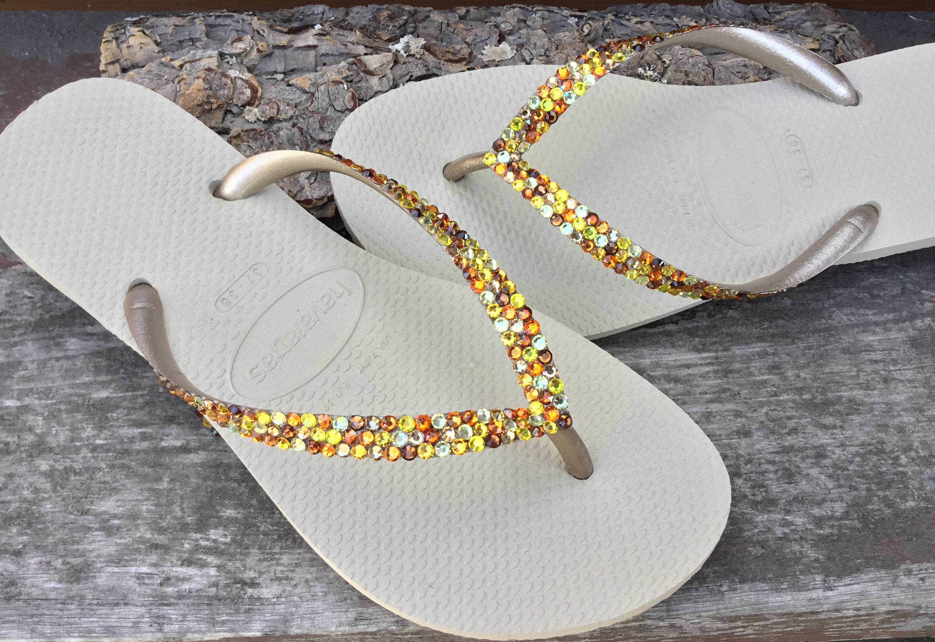 havaianas rainbow