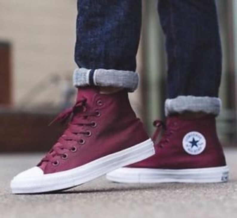 Weinrote converse Clearance