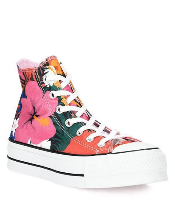 patterned converse