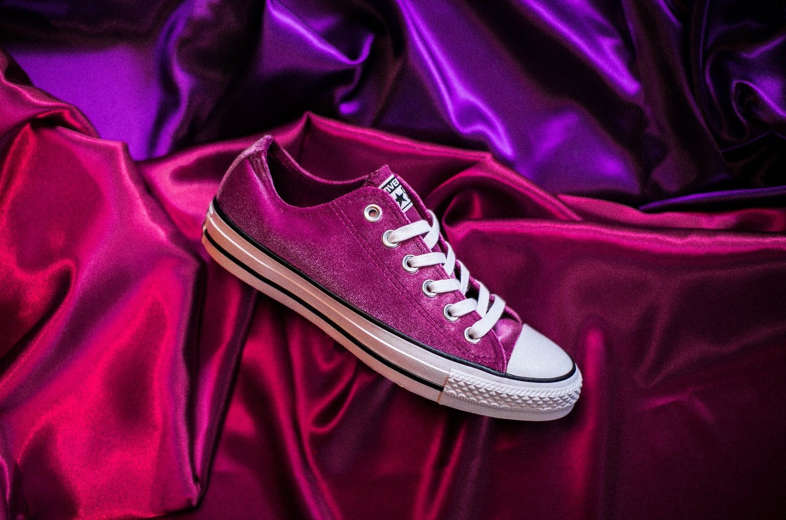 pink velvet converse