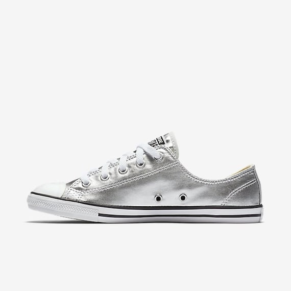 converse dainty silver