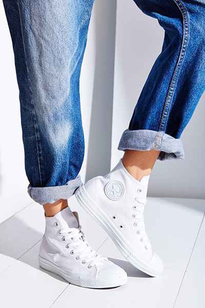 converse white mono leather