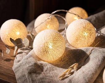 Lichterkette mit Baumwollkugeln im Boho-Stil, strukturierte LED-Girlande, gemütliche Schlafzimmerdekoration (USB/Batterie)