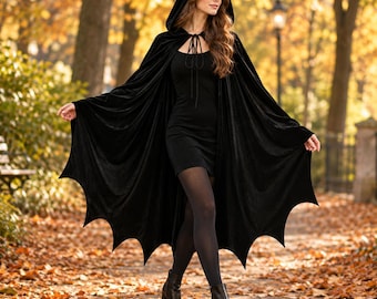 Schwarzer Fledermausflügel-Umhang, Kapuzen-Halloweenkostüm für Erwachsene