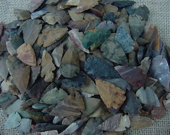 25 reproduction arrowheads spearheads jasper stone points for crafts,necklaces,earrings,wire wrapping,scrapbooking,etc