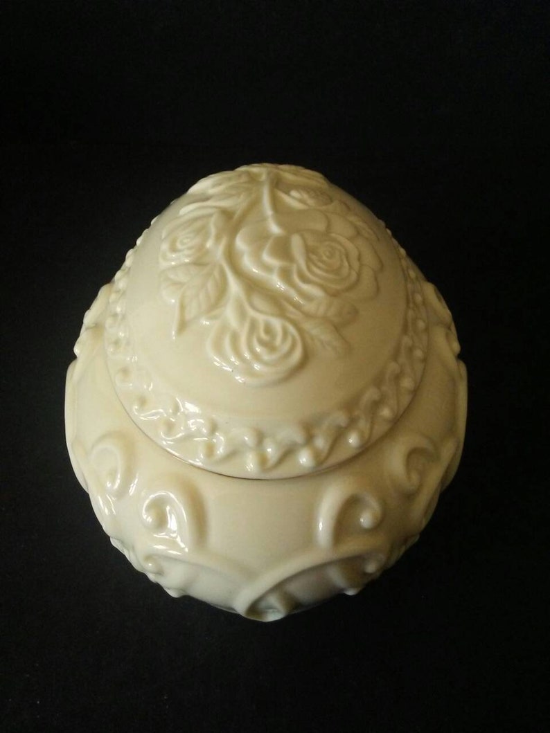 Lenox China Rose Embossed Easter Egg Music Box
