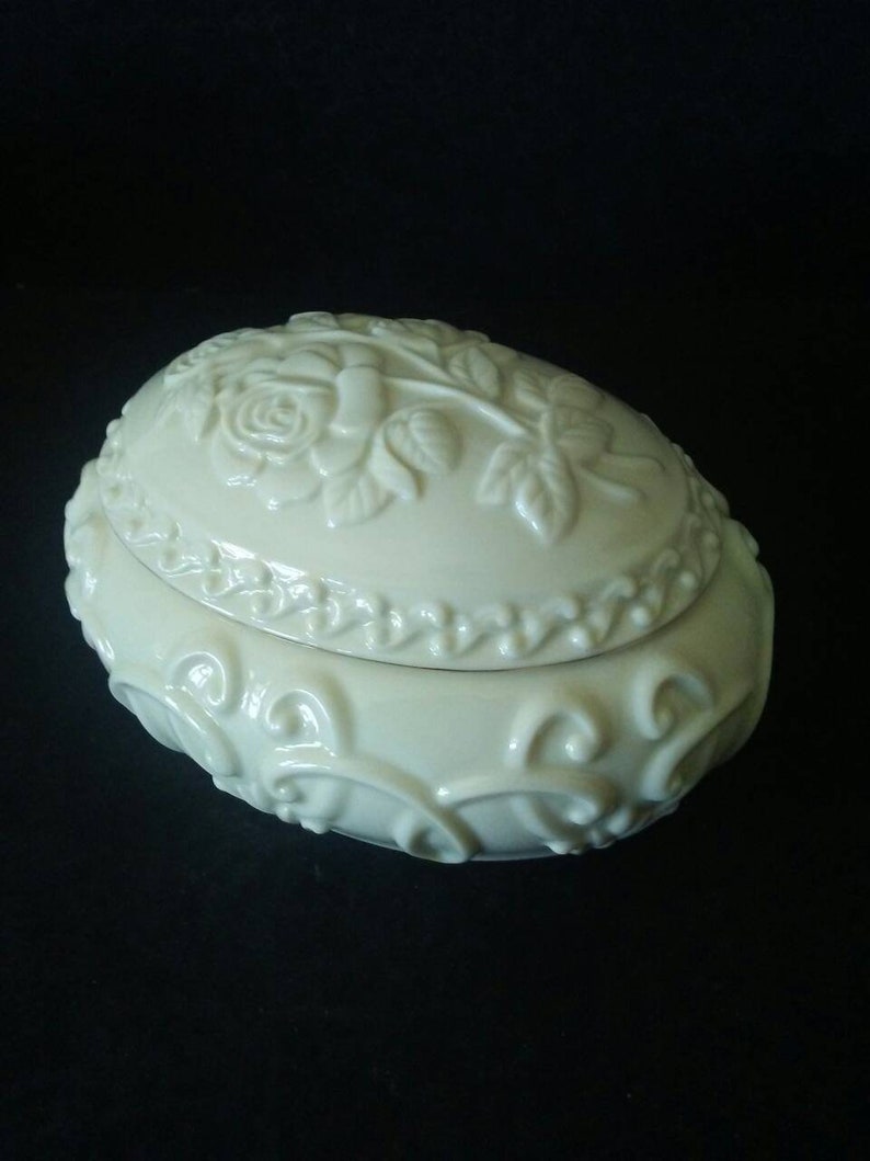 Lenox China Rose Embossed Easter Egg Music Box