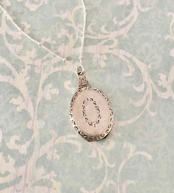 1920's Silver Locket - Oval Engraved Vintage Sterl