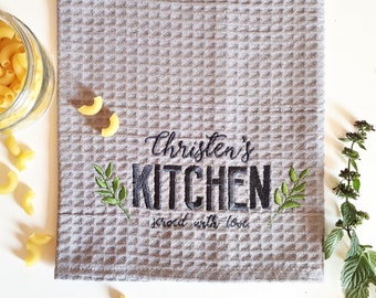 Kitchen Towel Wedding Gift / Waffle Linen Vintage Tea Towel / Personalized Monogrammed Towel / Hand Towel / Embroidered Towel