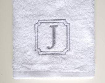 Toalha de mão e banho personalizada com bordado e monograma / Presente personalizado / Nome inicial em / Toalha marrom marinho cinza branco bege marrom