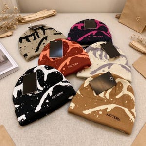 帽子 y2k archive knit beanie bird logo c-boy Arcteryx Beanie Bird - Etsy