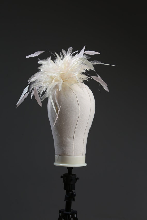 Cream and Oyster Pink Feather Fascinator Hat - Wedding  display picture 1