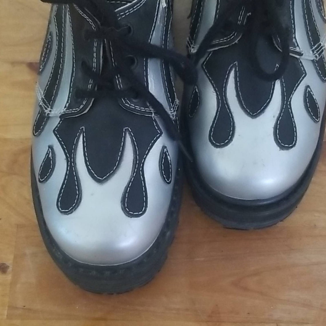 Vintage 90s Sha Sha Silver Black flame combat boots lugs