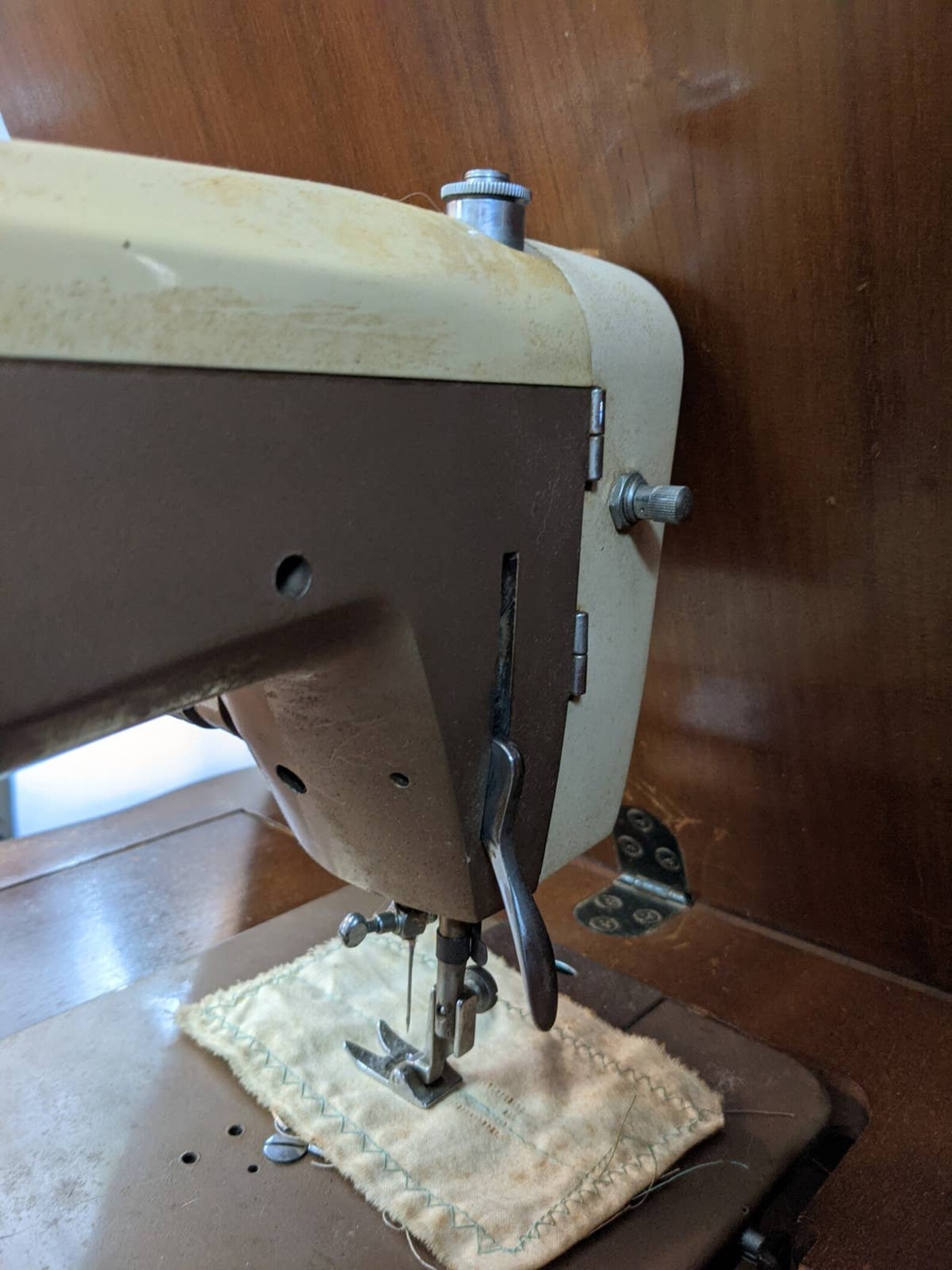 Emdeko Made in Japan Vintage Electric Antique Sewing Machine Etsy