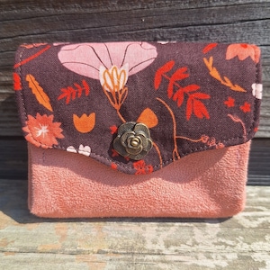 Kleine Akkordeon-Geldbörse für Damen, Kartenhalter, 3 Fächer, aus braunem Stoff mit Blumen und orange-rosa Wildleder