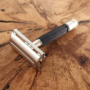 Gillette Black Handle Super Speed Vintage Double Edge Safety Razor - U1 1974