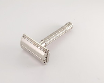 Gillette Flare Tip Super Speed K4 1965 Cleaned VTG Double Edge Safety Razor