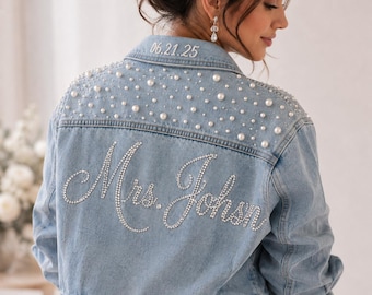 Personalisiertes Geschenk für die Brautjungfer, Jeansjacke mit Strasssteinen, Jeansjacke mit individuellem Namen, Geschenk für die Hochzeitsgesellschaft, Brautjacke, Geschenk für die Trauzeugin