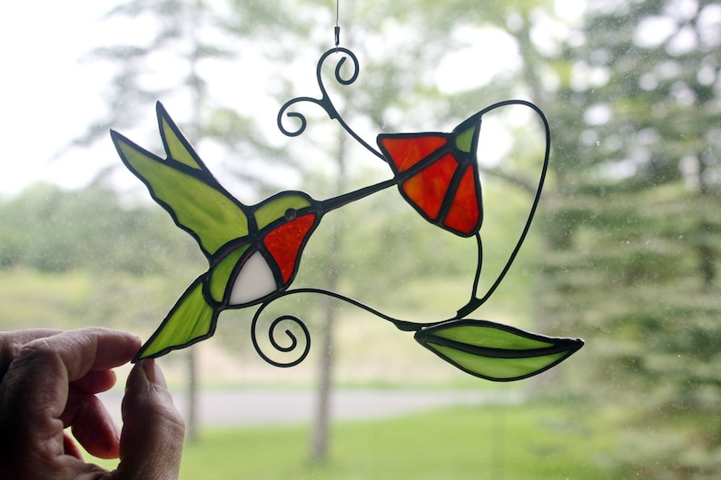 Hummingbird Stained Glass, Stained Glass Bird, Ruby-throated Hummingbird, Bird Sun Catcher, Glass Art, Wildlife Art, Bird Lovers Gift image 2