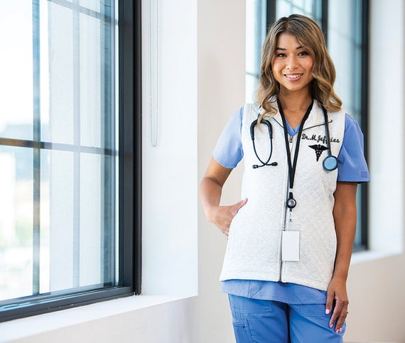 Ladies Vest, Personalized Vest for Doctor or Nurse, Vest to Wear With  Scrubs, Nurse Vest, Doctor Vest, Personalized Medical Apparel 