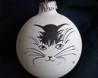 Long Wisker cat face Christmas ornament, cat tree ornament, handpainted cat ornament, personalized cat holiday decoration, cat face