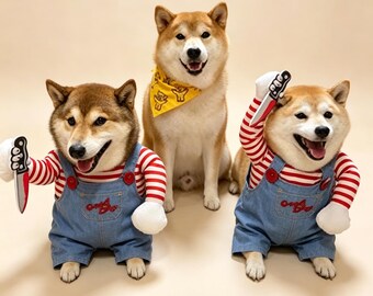 Halloween Chucky Haustierkostüm, lustiges Hunde- und Katzenkostüm mit 3D-Armen und Messer-Requisite, kleines bis mittelgroßes Haustier-Cosplay-Outfit, gruselige Fotorequisite