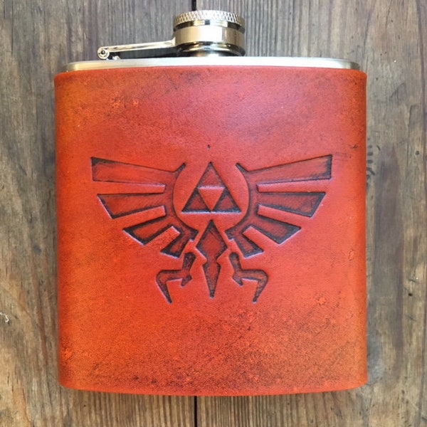 The Legend of Zelda Leather Flask, Breath of the Wild Hip Flask, Groomsmen Gift, Zelda Wedding, Zelda Costume Cosplay, Fathers day gift