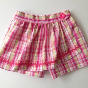 Twist & Shout - Girl's Skort Pattern PDF. Girl Sewing Pattern. PDF Skirt Pattern. Toddler Pattern. Sizes 1-10