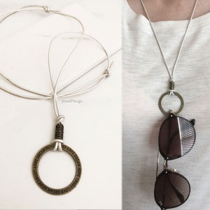 Eyeglasses necklace, Reading Glasses Holder, Sunglasses holder, pick your color and design, handmade Eyeglasses chain, eyeglasses strap