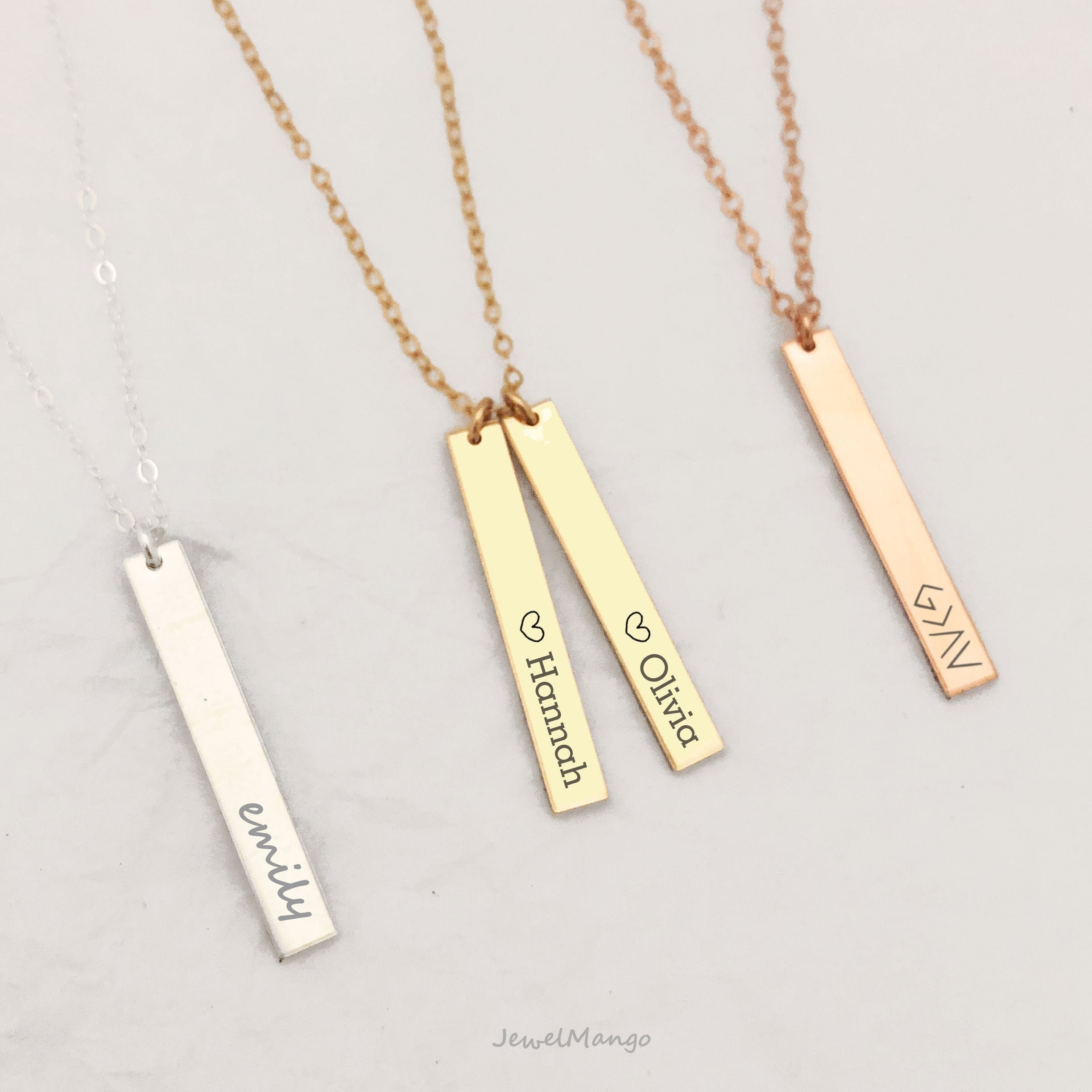 Name and Graduation Cap with Class Year Charm Vertical Bar Pendant in 10K  White, Yellow or Rose Gold (1 Name and Line) | Zales