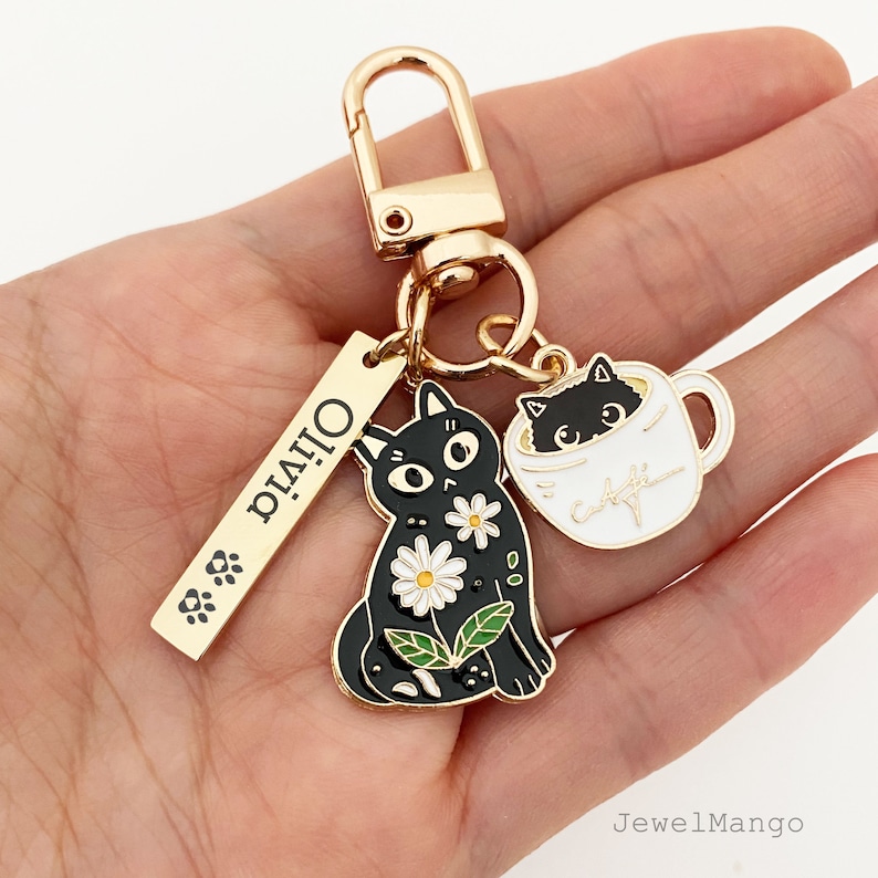 Custom Daisy Cat keychain Gold, Personalized name Cat Mom Bag charm, Teacup Cat key ring, Cat lover Stocking stuffer, Cat lady gift ideas Yes, add one bar