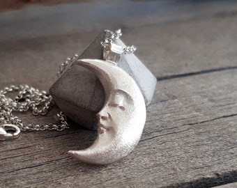 Collier croissant de lune en argent, lune en argent massif 925, collier céleste, lune au repos, collier chaîne en argent sterling, pendentif lune