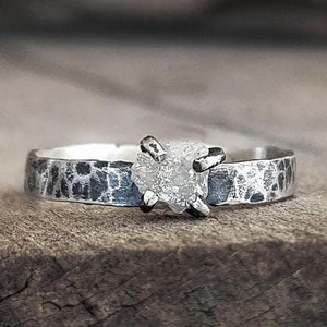 Roher Diamantring, Rohdiamantring, Diamantring, Versprechensring, Verlobungsring, Rohstein, Rohdiamantring, natürlicher Diamantring