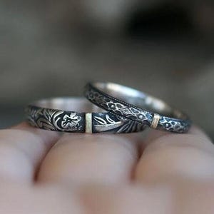 ダークフローラルラスティックリング：酸化シルバー＆ゴールドリングセット／シングルリング、ウェディング／プロミスバンドセット、ボタニカルリング